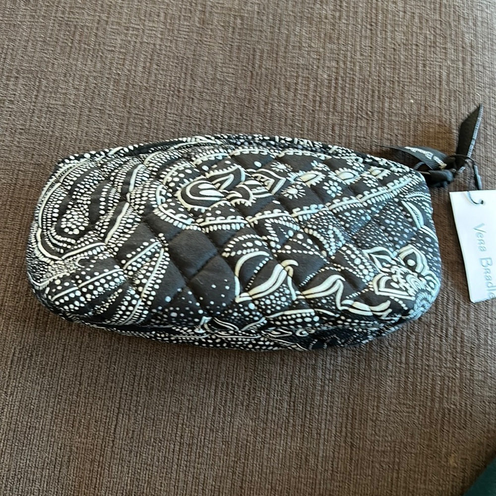 Vera Bradley black & white makeup bag 3x7